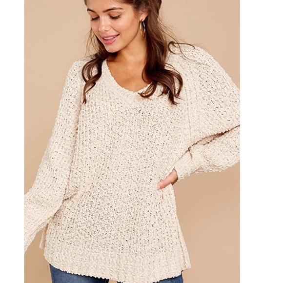 Beige Oversized Popcorn fuzzy sweater - Picture 2 of 5